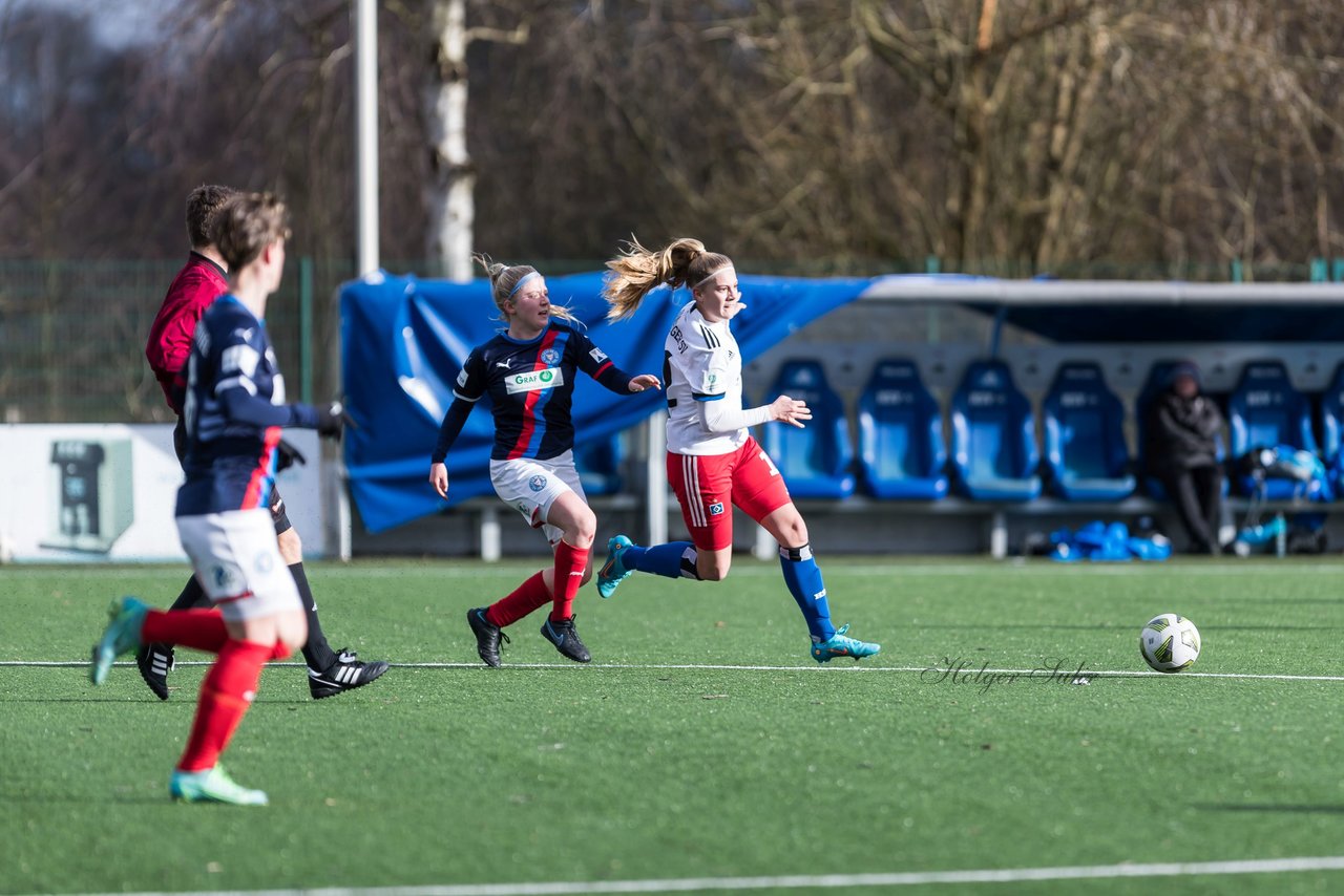 Bild 191 - wBJ HSV - F Holstein Kiel : Ergebnis: 0:6